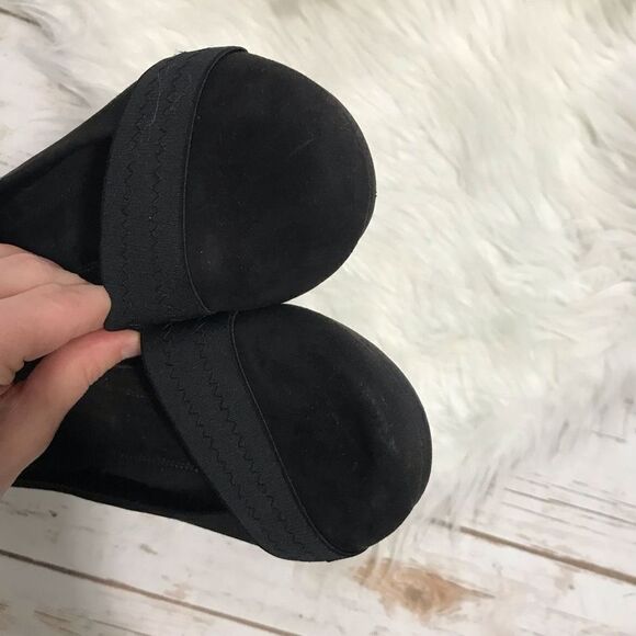 CL by Laundry Black Wedge Heel Pumps Size 8.5 - Picture 4 of 11